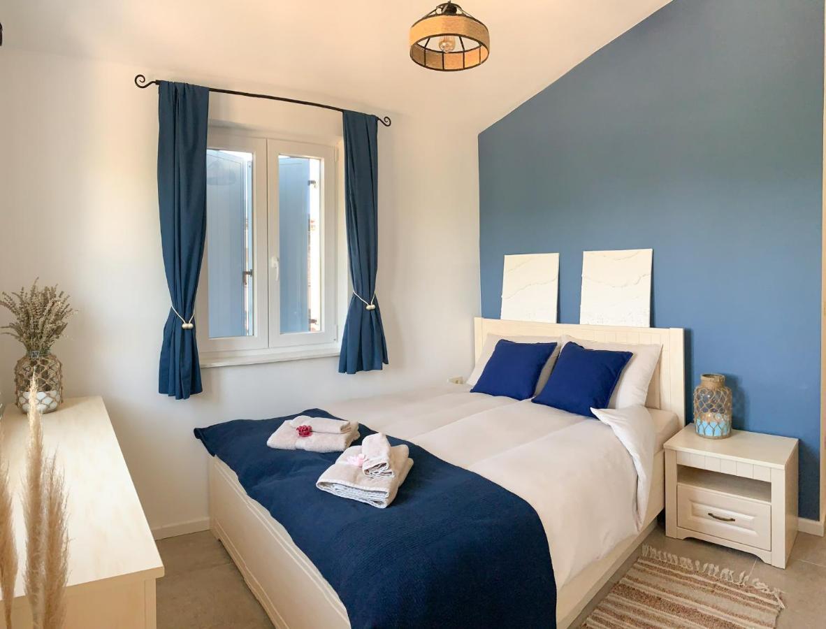 Villa Alara - Charming Villa With Heated Swimming Pool Milohnici Zewnętrze zdjęcie